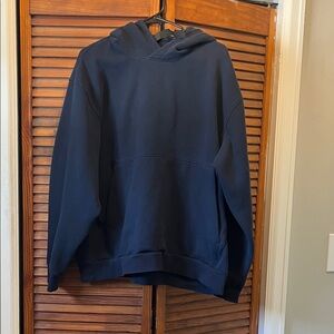 lululemon athletica Men's Black Sweatershirt